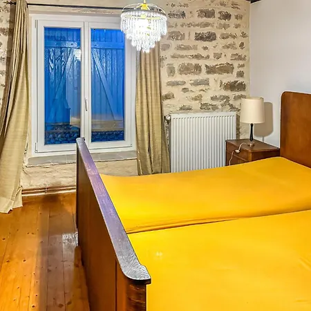 Holiday home Beautiful In With Wifi