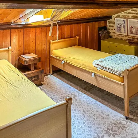 Beautiful In With Wifi Pressigny (Haute-Marne)